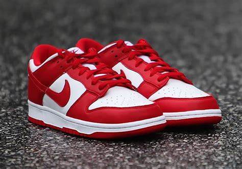 nike low sneaker weiß rot|Nike low top dunks.